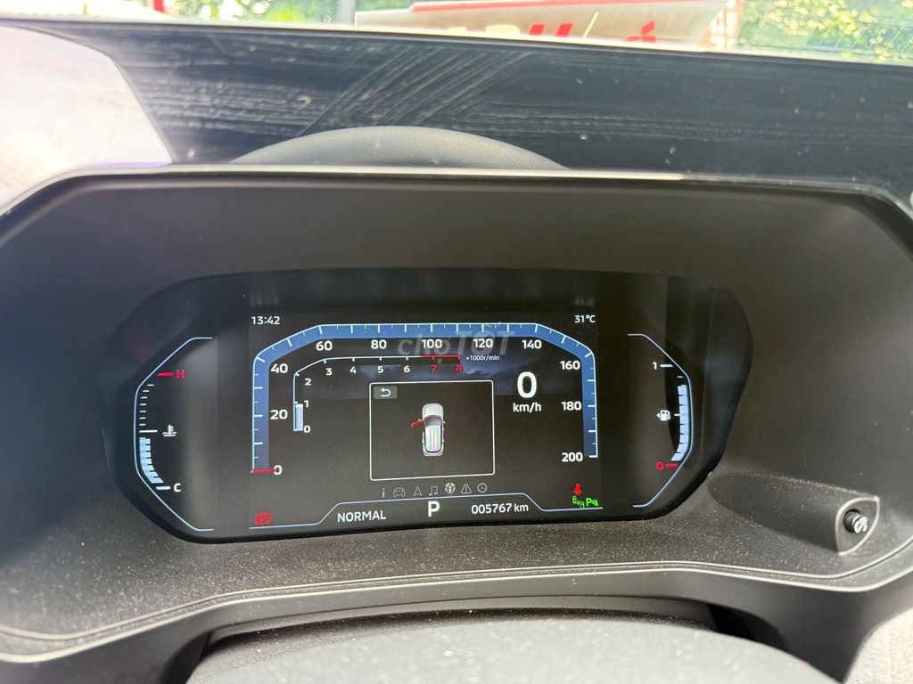 Mitsubishi Xforce Ultimate 2024 Vàng - Odo 5700km. Mua bán Ô tô tại Thành phố Thủ Đức Tp Hồ Chí Minh được đăng bởi Mitsubishi Chính Hãng hình 12