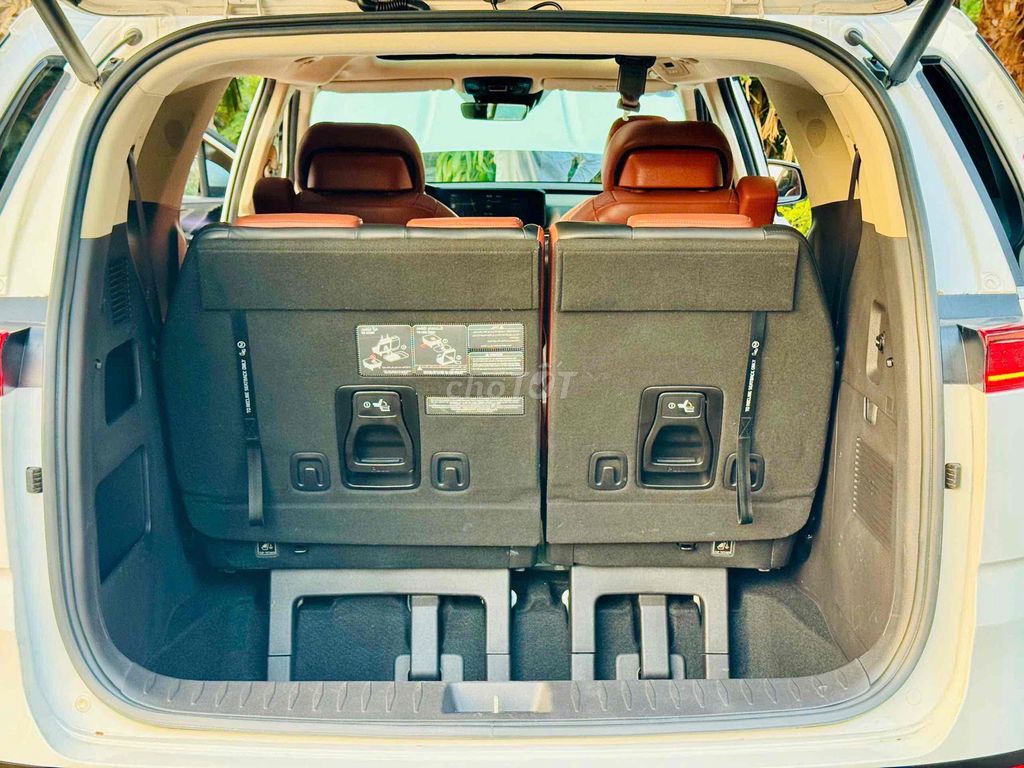 Kia Carnival 2022 2.2D Signature 50000 km. Mua bán Ô tô tại Quận Long Biên Hà Nội được đăng bởi Trang Gala hình 16