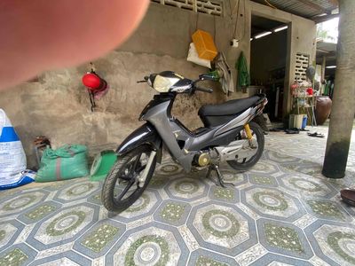 xe máy nguyên zin đầu nồi zin giấy tờ chính chủ. Mua bán Xe máy tại Huyện Tiểu Cần Trà Vinh được đăng bởi Hoàng Xuyên