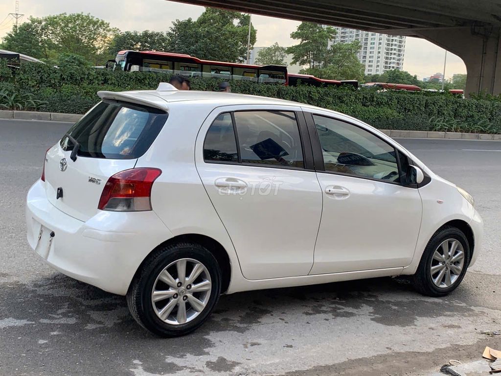 Toyota Yaris 1.3 AT nhập Nhật 2010. Mua bán Ô tô tại Quận Hoàng Mai Hà Nội được đăng bởi Thanh auto hình 5