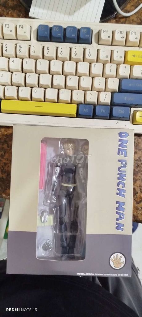 Mô hình genos - one punch man