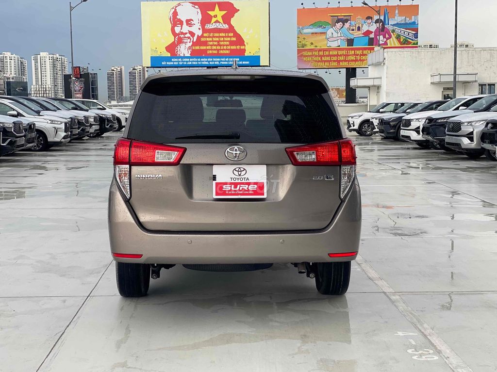 Toyota Innova 2.0E 2019 - 88.000 km