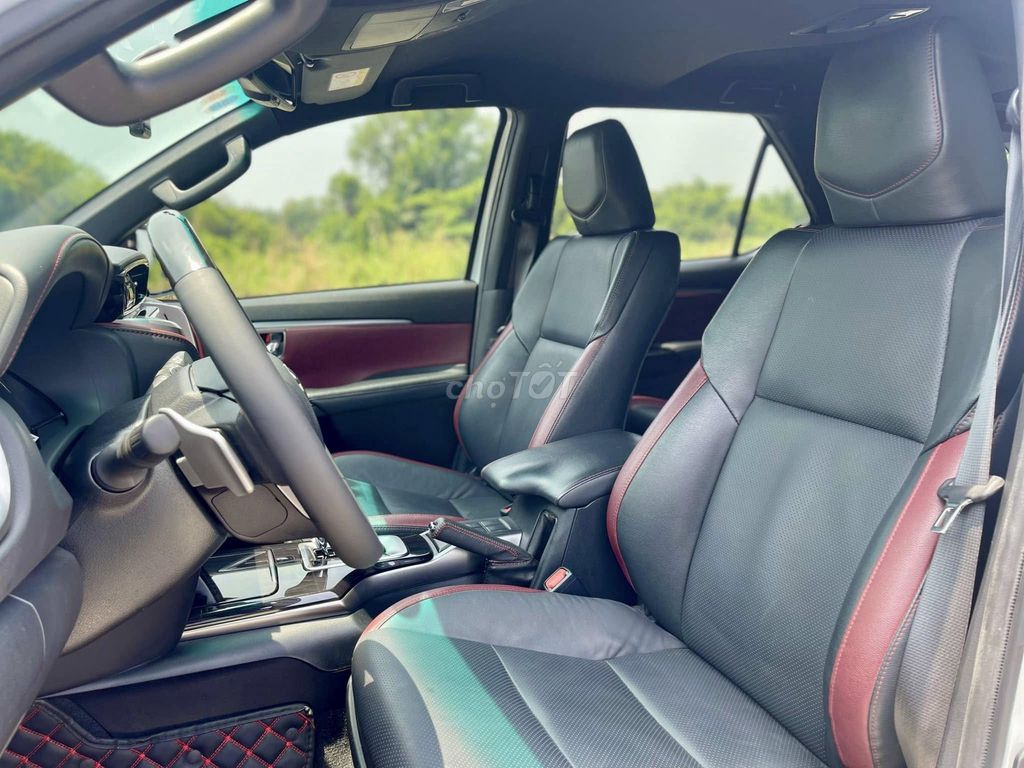 Toyota Fortuner Legender 2023 2.4L 4x2 AT 34000 Km. Mua bán Ô tô tại Thành phố Thủ Đức Tp Hồ Chí Minh được đăng bởi Đức Tứ Bánh hình 16