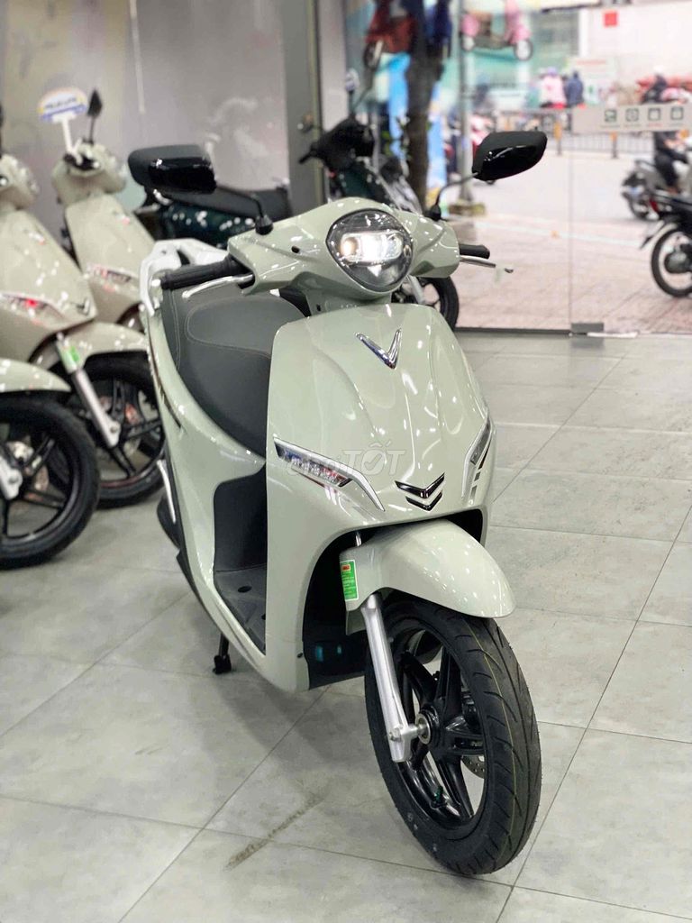 Xe máy điện Vinfast Feliz Lite Xanh oliu. Mua bán Xe điện tại Quận Tân Bình Tp Hồ Chí Minh được đăng bởi Thái Hòa hình 3