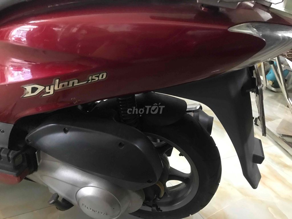 DYLAN 150 DOI 205 CHINH CHU DAU CHUA  ROT Bien 4So. Mua bán Xe máy tại Quận 8 Tp Hồ Chí Minh được đăng bởi Ngọc minh hình 3