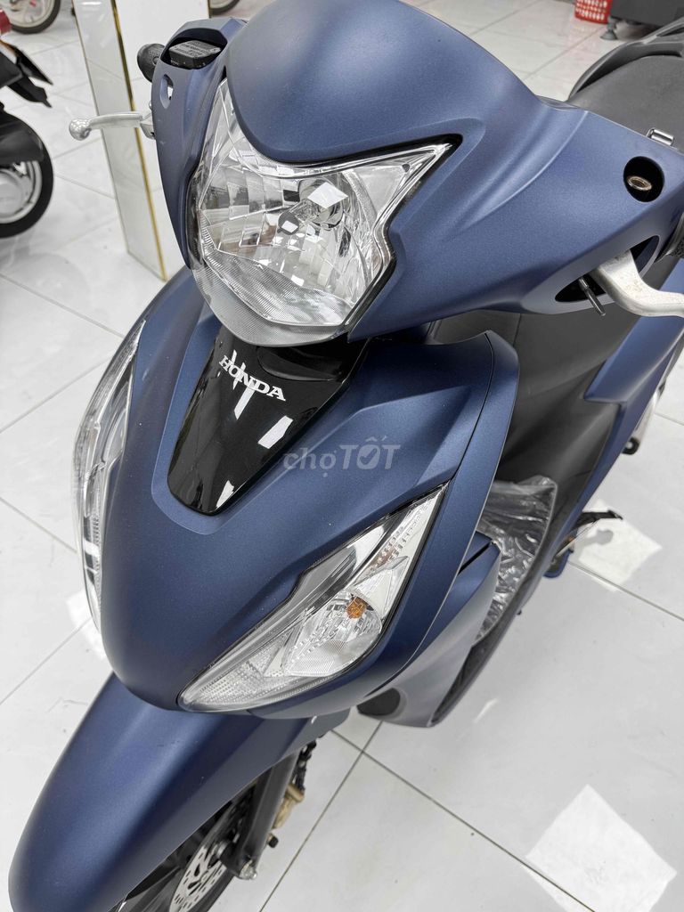 vison 2022( góp nợ xấu, bao đậu) bán 28tr500. Mua bán Xe máy tại Quận 11 Tp Hồ Chí Minh được đăng bởi NAM ANH hình 2