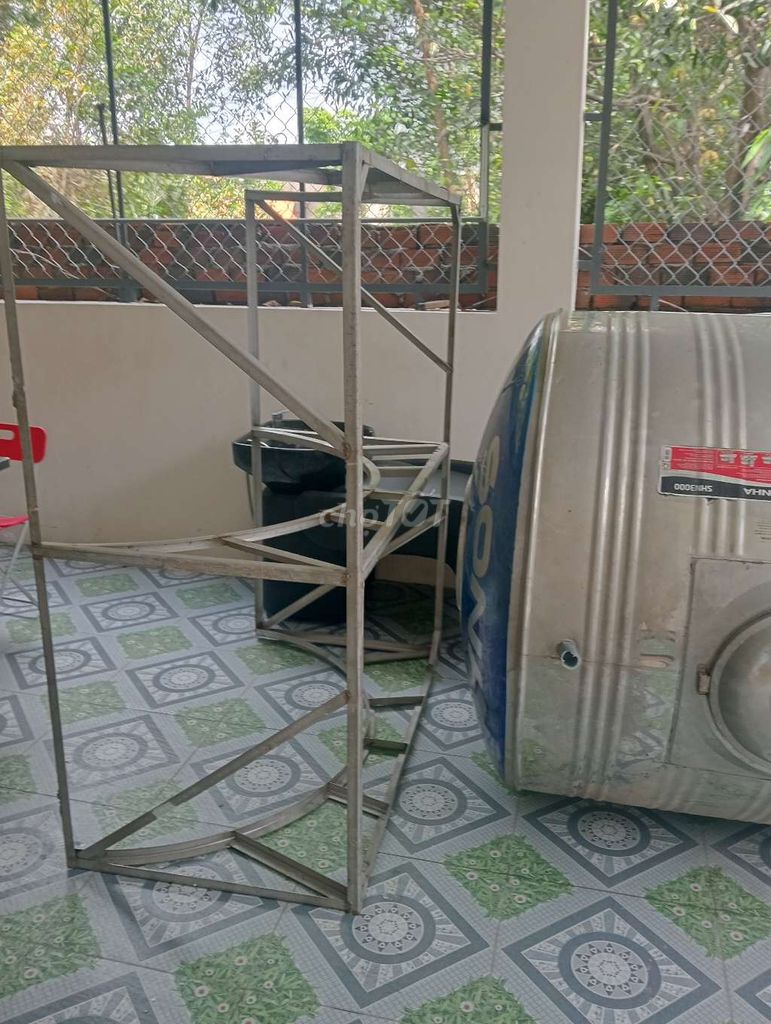 Bồn nước Sơn Hà Inox 3000l. Mua bán Thiết bị vệ sinh, nhà tắm tại Thành phố Biên Hòa Đồng Nai được đăng bởi Xuan thành hình 1