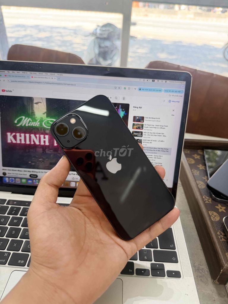 Apple iPhone 13 128GB Đen. Mua bán Điện thoại tại Quận Ngũ Hành Sơn Đà Nẵng được đăng bởi Nghĩa  hình 1
