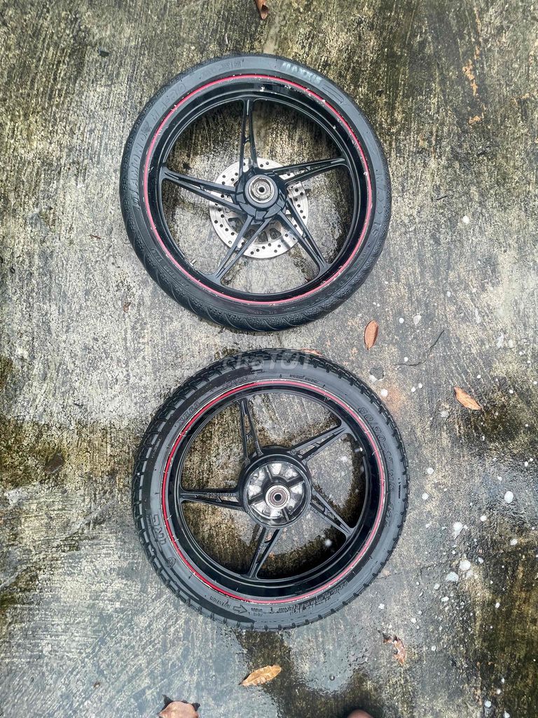 cần bán bánh mâm dùng cho dòng ex nhỏ thắng đùm. Mua bán Phụ tùng xe tại Huyện Trảng Bom Đồng Nai được đăng bởi Tâm Vũ hình 3