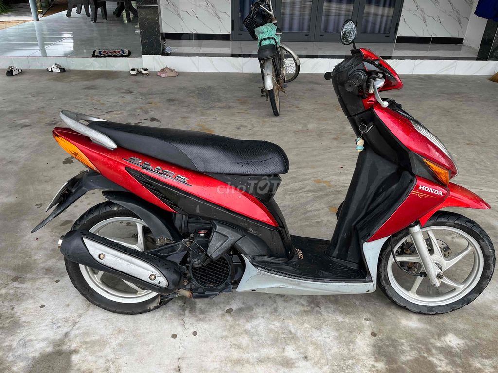 cần bán xe tay ga click. Mua bán Xe máy tại Thị xã Đức Phổ Quảng Ngãi được đăng bởi Nguyễn Thị Thu Phương hình 2