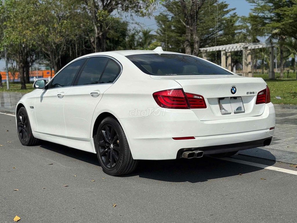 BMW 5 Series 2011 528i - 130000 km. Mua bán Ô tô tại Thành phố Thủ Đức Tp Hồ Chí Minh được đăng bởi Dương nè hình 3
