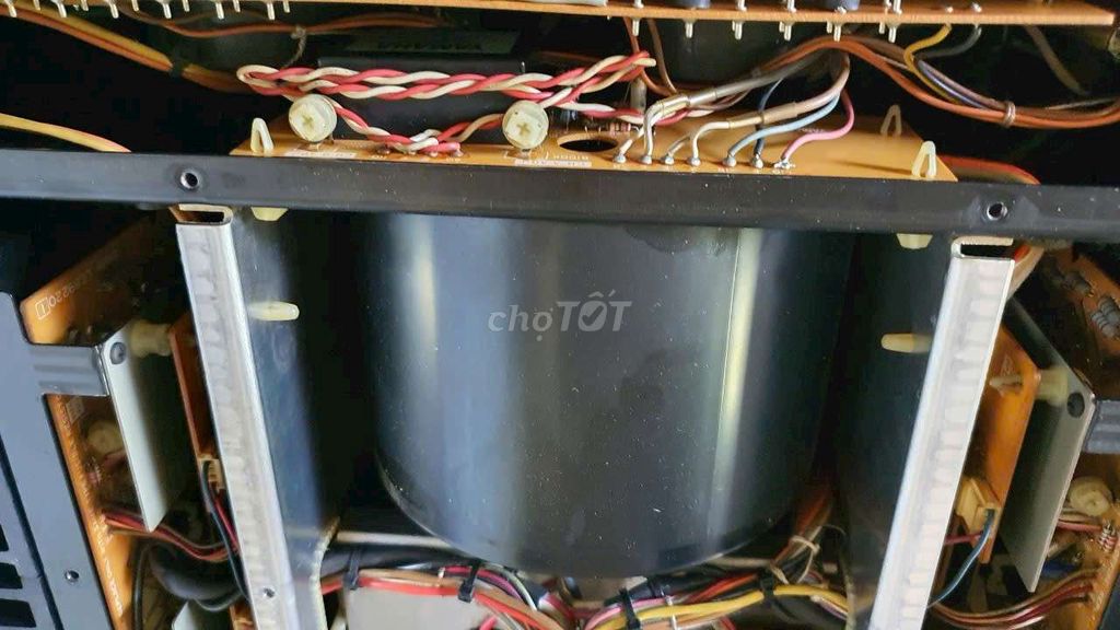Yamaha PC2003M, bãi nhật về zin 100%. Mua bán Tivi, Âm thanh tại Quận Liên Chiểu Đà Nẵng được đăng bởi ÂM THANH BÃI NHẬT  hình 2
