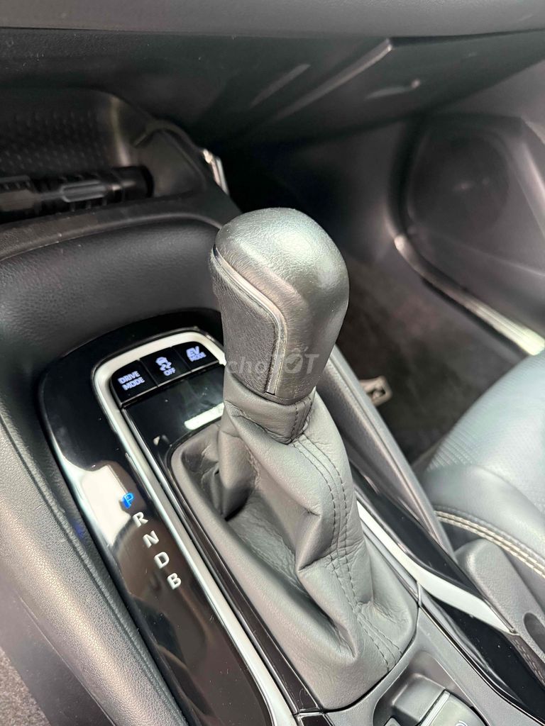 Toyota Altis Hybrid Đen 42000 km. Mua bán Ô tô tại Quận 12 Tp Hồ Chí Minh được đăng bởi hoang  hình 3