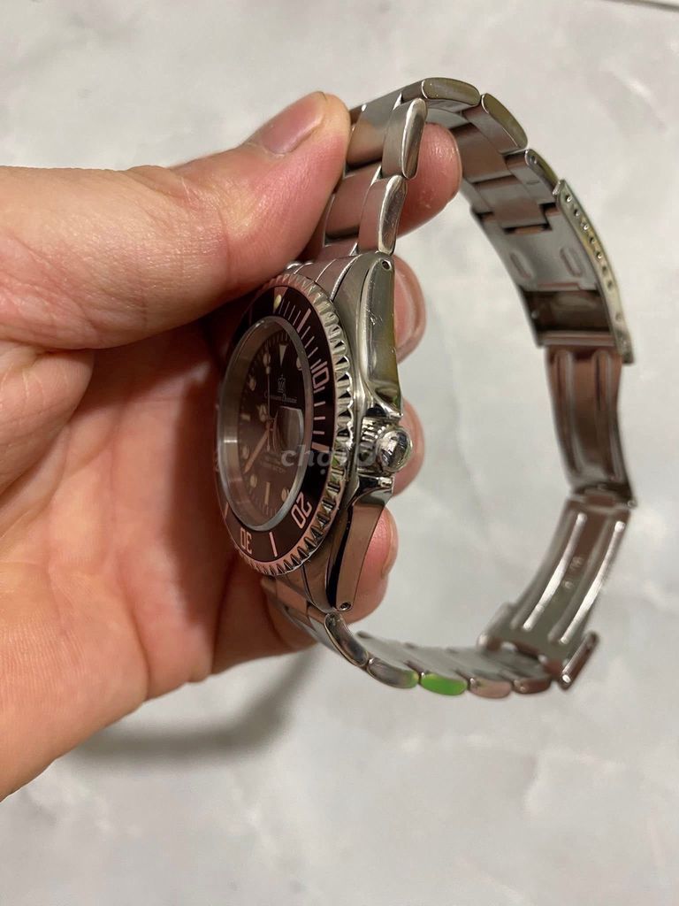 Đồng hồ chính hãng size 40mm đẹp keng