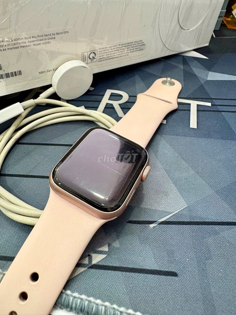 Apple Watch Series 5 40mm Hồng. Mua bán Thiết bị đeo thông minh tại Quận Phú Nhuận Tp Hồ Chí Minh được đăng bởi Anh Hải hình 1