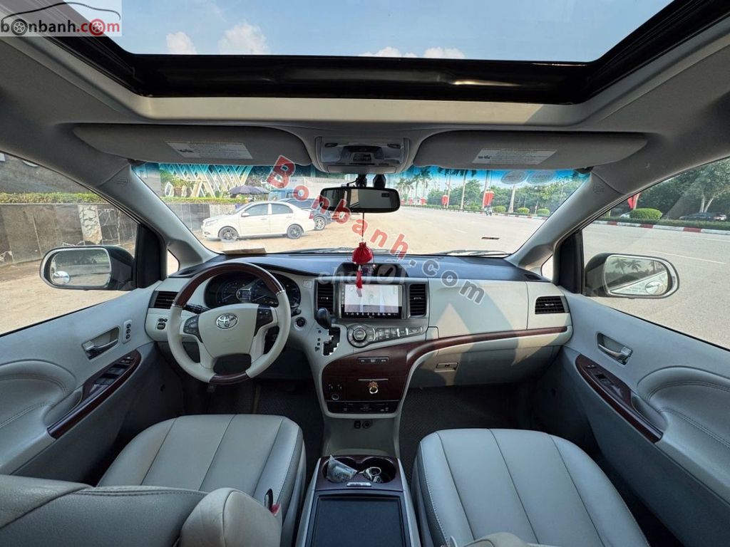 Toyota Sienna Limited 3.5 AWD 2013 - 936 Triệu. Mua bán Ô tô tại Quận Bắc Từ Liêm Hà Nội được đăng bởi Thiện Nguyễn hình 4