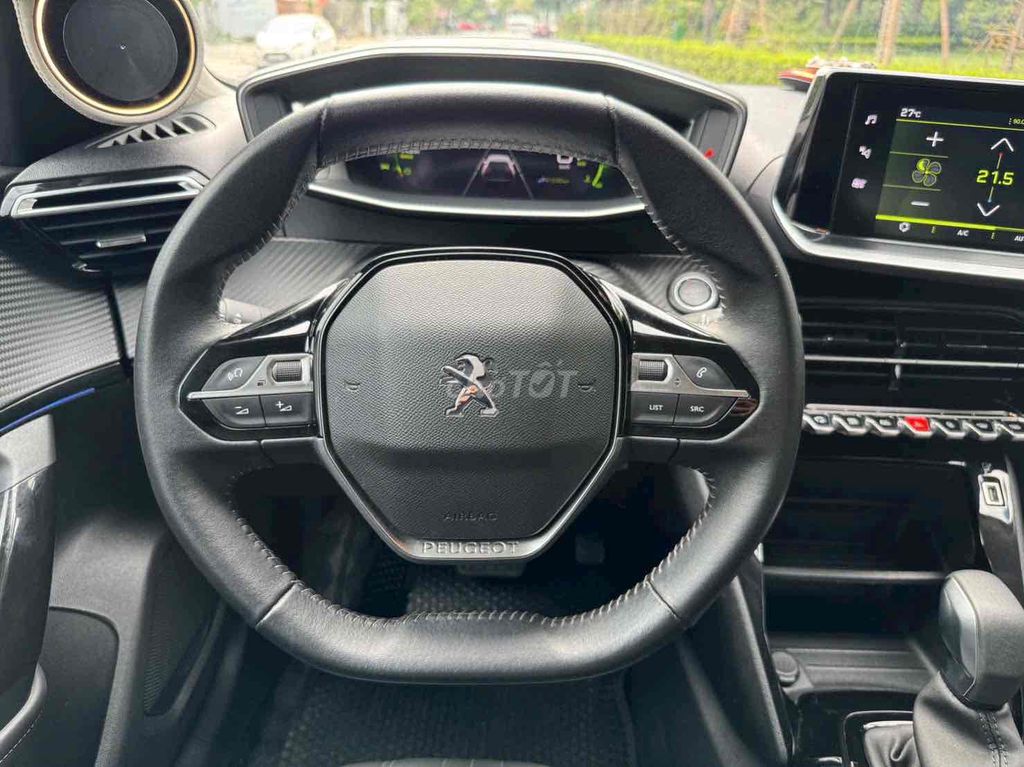 Peugeot 2008 GTLine 2021. Mua bán Ô tô tại Quận Long Biên Hà Nội được đăng bởi Trang Gala hình 9