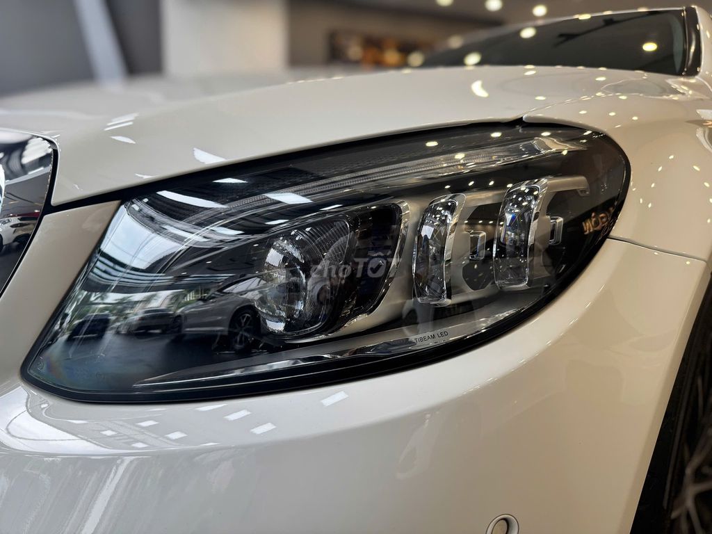 Mercedes C200 Exclusive 2020 - 53000 km. Mua bán Ô tô tại Quận 7 Tp Hồ Chí Minh được đăng bởi Quý Auto Nam Sài Gòn hình 7
