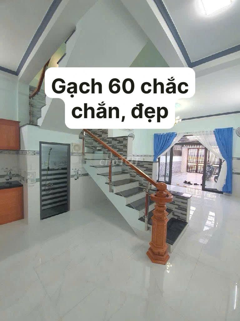 BÁN NHÀ ĐẸP - GẦN ĐẦM SEN, HÒA BÌNH, TÂN PHÚ