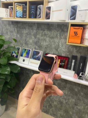 Apple Watch S5 40mm hồng zinall đủ pk. Mua bán Thiết bị đeo thông minh tại Quận Thanh Xuân Hà Nội được đăng bởi Bùi Tiến Đạt