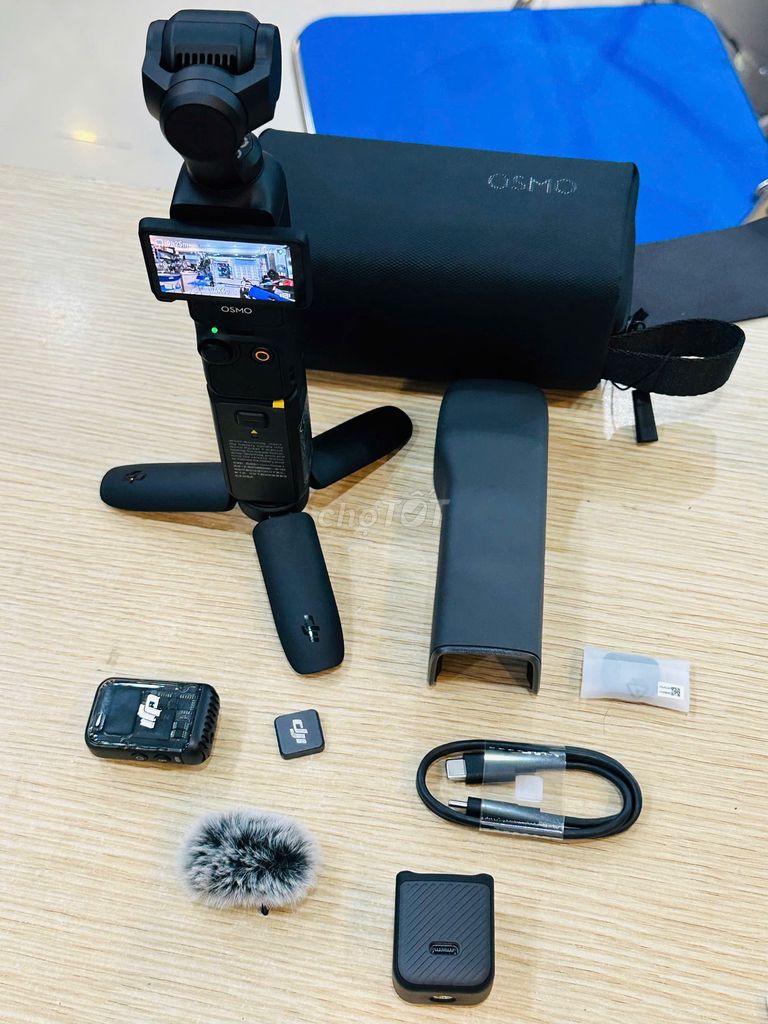 Máy quay phim DJI Pocket 3 Combo Đen Đã kích hoạt. Mua bán Máy ảnh, Máy quay tại Quận Đống Đa Hà Nội được đăng bởi Thế Hoàng hình 1