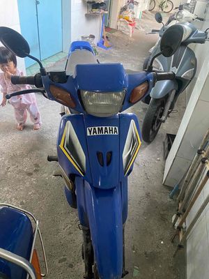 Yamaha-sirus màu tím hoa cà