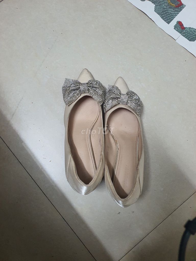 Giày búp bê Vàng kem size 37 . Mua bán Giày dép tại Quận Sơn Trà Đà Nẵng được đăng bởi dangtham hình 1