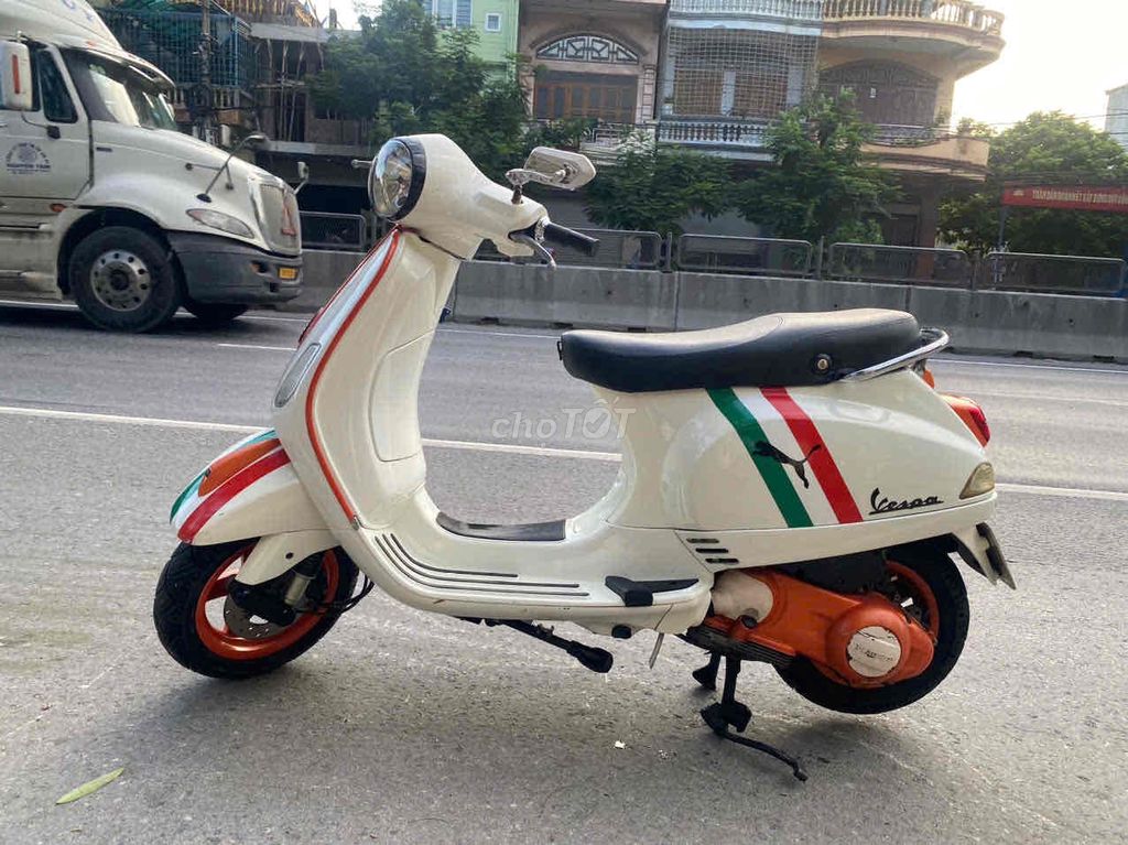 Xe vespa lx zin cả xe đẹp như hình. Mua bán Xe máy tại Quận Hồng Bàng Hải Phòng được đăng bởi Ly  hình 4