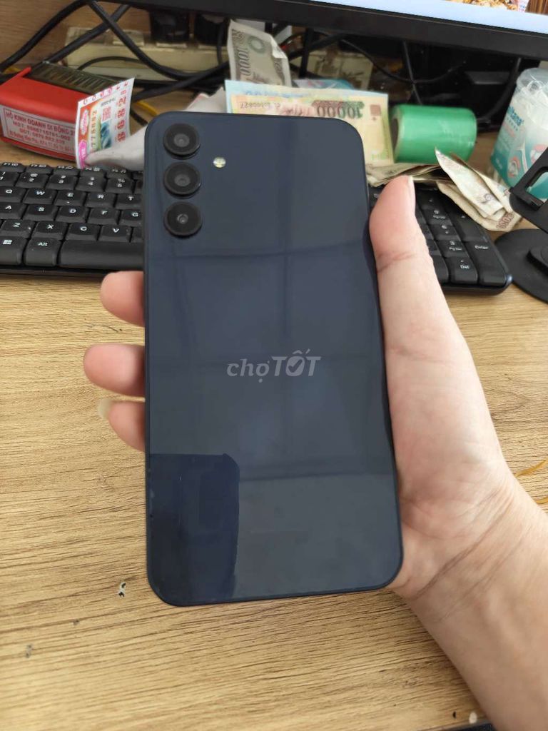 Samsung A15 8GB/256GB Đen Like New. Mua bán Điện thoại tại Huyện Ba Tri Bến Tre được đăng bởi Di Động 35 Ba Tri hình 1