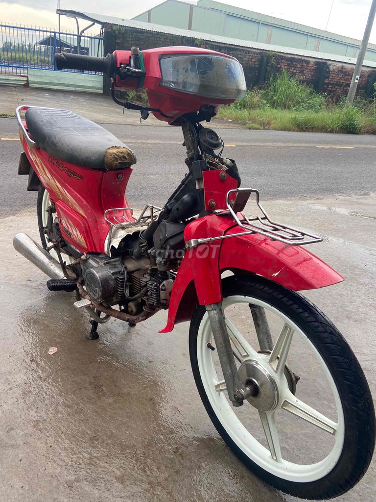 CHỈ 2tr500 Là có xe đi cày SYM MÃ 50 DAEHAN BOSSAN. Mua bán Xe máy tại Huyện Thống Nhất Đồng Nai được đăng bởi CHODONGNAI youtube video hình 6