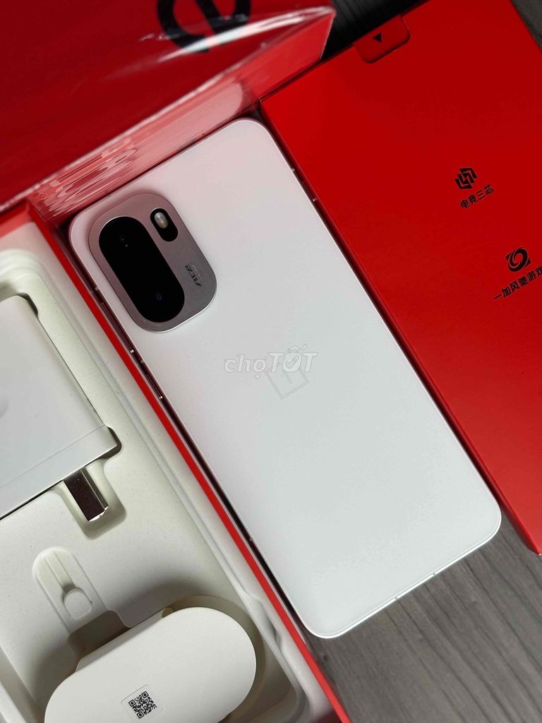 OnePlus Ace 6 256GB Trắng keng fullbox mới kích. Mua bán Điện thoại tại Thành phố Nam Định Nam Định được đăng bởi Cửa Hàng Di Động Giá Tốt hình 1