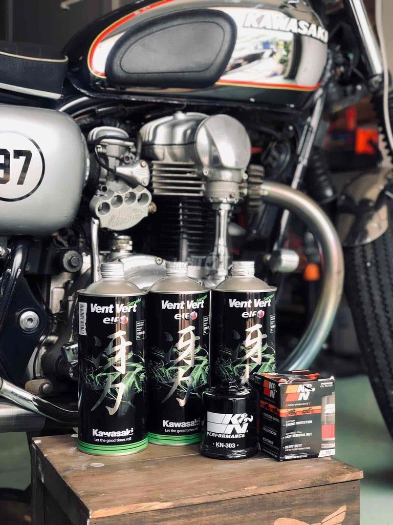 Kawasaki W650 màu Đen. Mua bán Xe máy tại Thành phố Rạch Giá Kiên Giang được đăng bởi Nguyễn Dương hình 4
