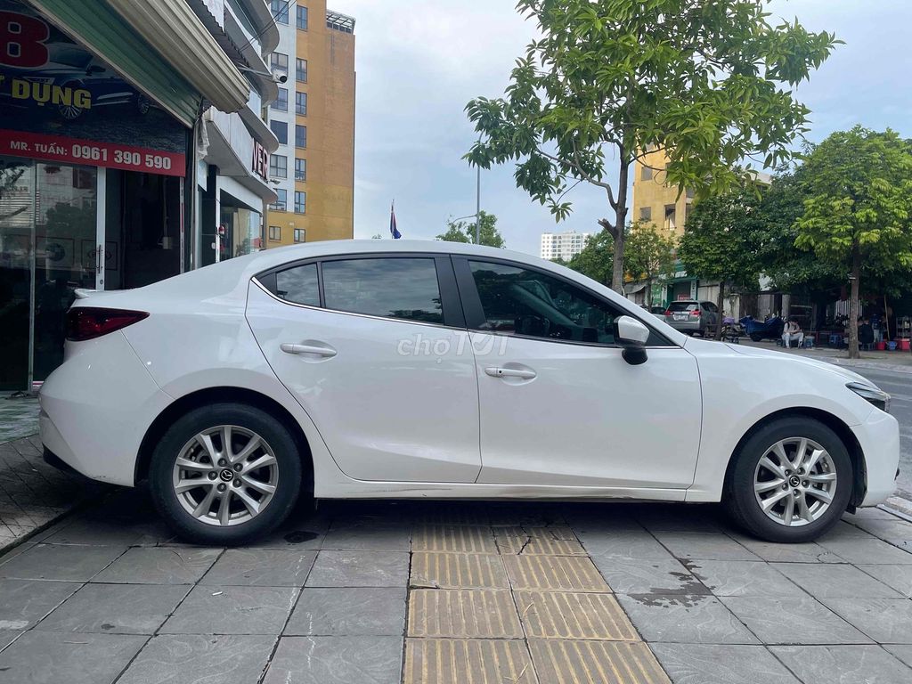 Mazda 3 2020 1.5L Luxury - 61234 km. Mua bán Ô tô tại Quận Cầu Giấy Hà Nội được đăng bởi Tuấn hình 3