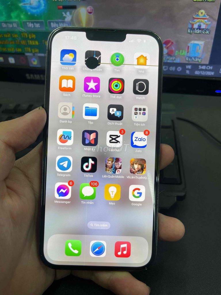 Iphone 13 Pro max 256G quốc tế đốm sọc màn