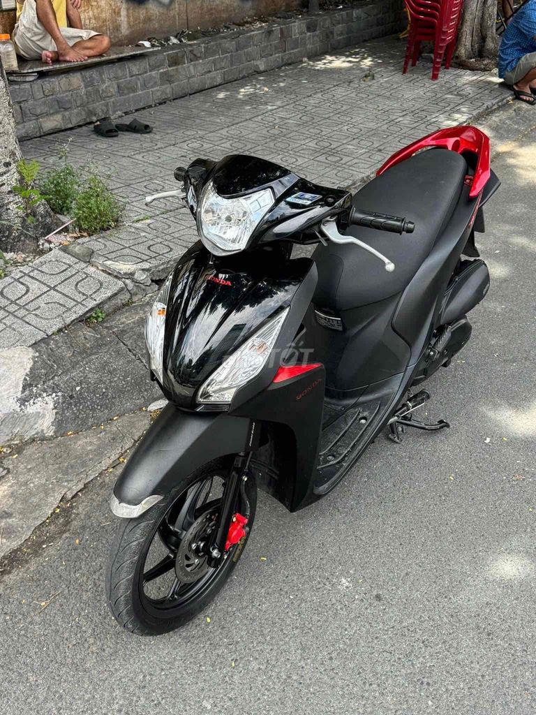 ❤️ Vision Mẫu 2018 Đen Nhám Bstp Có Hỗ Trợ Góp. Mua bán Xe máy tại Quận 11 Tp Hồ Chí Minh được đăng bởi Hưng Từ hình 1