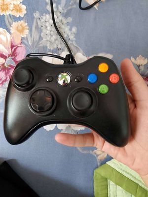 Tay cầm chơi game Xbox 360. Mua bán Thiết bị chơi game tại Thành phố Sơn La Sơn La được đăng bởi Tuấn Đại