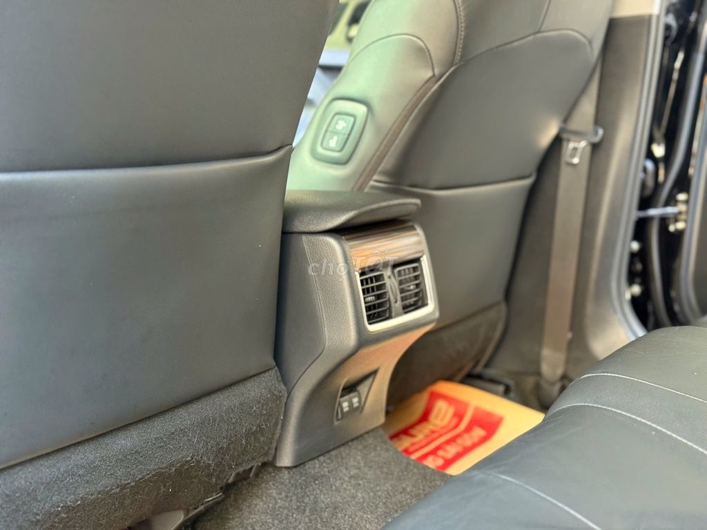 Camry 2.5Q 2019 nhập Thái - xe hãng (GIÁ CÒN GIẢM). Mua bán Ô tô tại Quận Gò Vấp Tp Hồ Chí Minh được đăng bởi Nguyễn Phi Trường Vũ hình 19