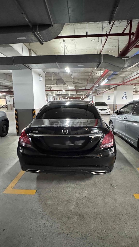 Mercedes Benz C Class 2018C300 AMG - 67000 km. Mua bán Ô tô tại Quận 7 Tp Hồ Chí Minh được đăng bởi Nguyên hình 4