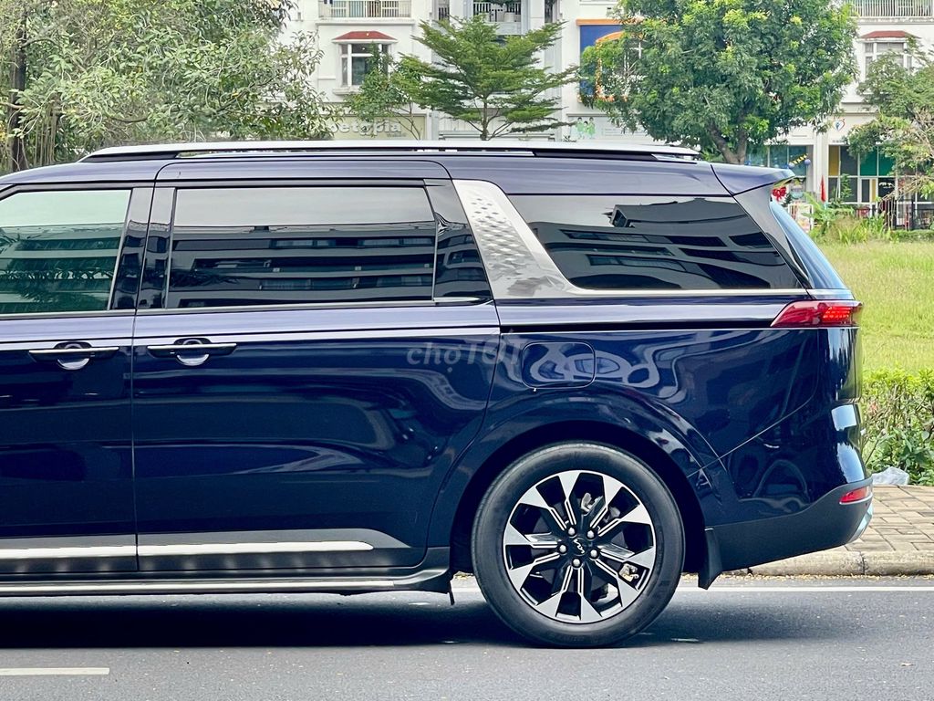 Kia Carnival 2.2D Signature 2022 - 1 chủ từ đầu. Mua bán Ô tô tại Quận 8 Tp Hồ Chí Minh được đăng bởi Trường Nguyễn Xe Sang hình 9