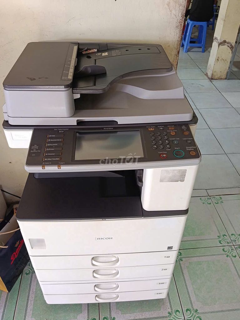 Máy photocopy Ricoh 3352 Trắng, Xám. Mua bán Đồ dùng văn phòng tại Thành phố Thuận An Bình Dương được đăng bởi Trịnh Đức Hùng hình 1