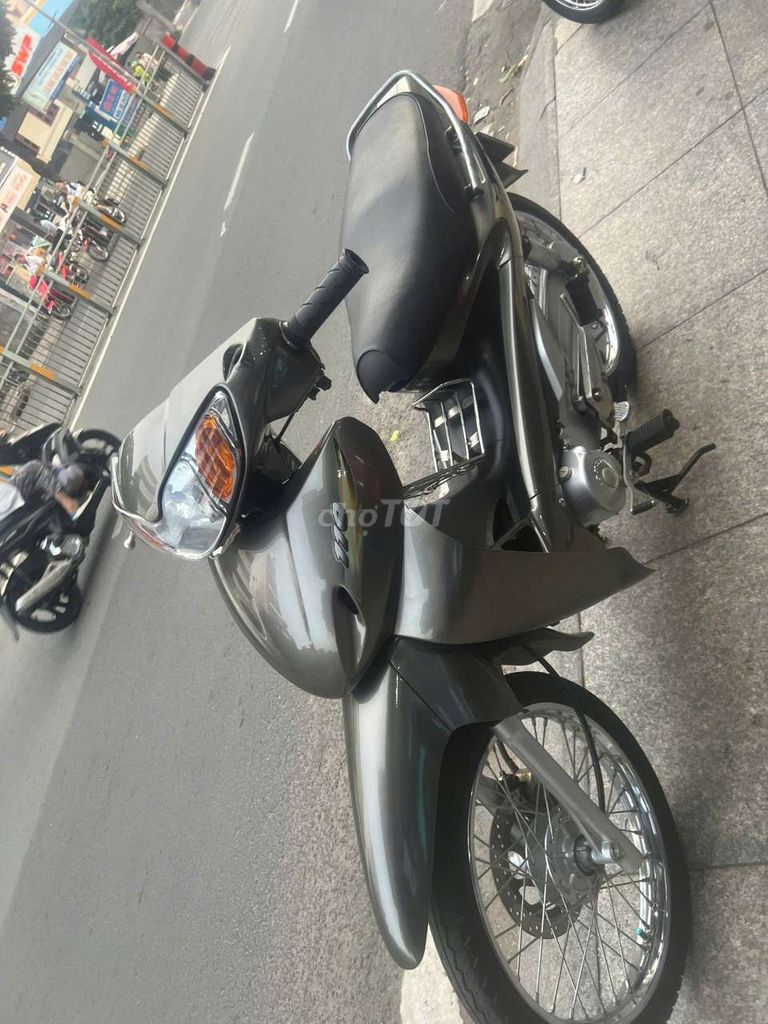 Honda future 2002 mới 90% biển số 62. Mua bán Xe máy tại Quận Tân Phú Tp Hồ Chí Minh được đăng bởi Tuanduy hình 1