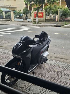 Xe Sh350i lướt 2.800km máy thái 2022 đen nhám. Mua bán Xe máy tại Huyện Bến Lức Long An được đăng bởi 3M motor