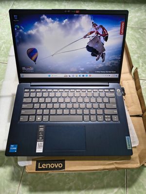 Lenovo IdeaPad 3 i5-1235U 8GB/512GB