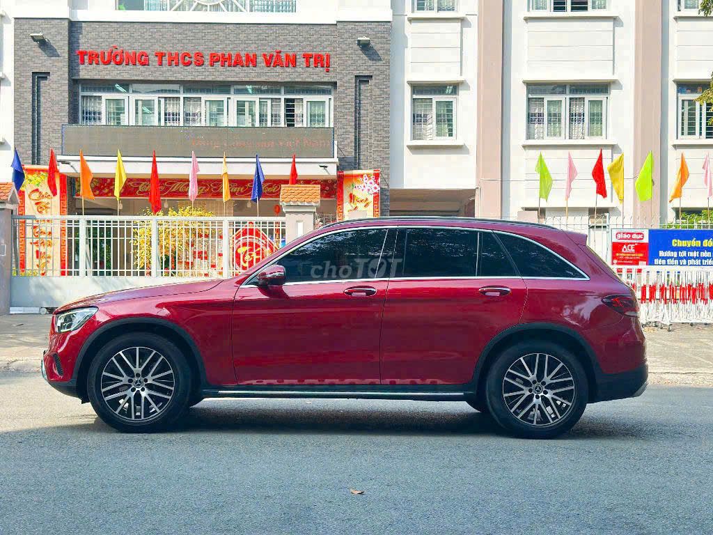 Mercedes GLC 200 4MATIC 2022 34000 km 1 chủ giữ kỹ. Mua bán Ô tô tại Quận Gò Vấp Tp Hồ Chí Minh được đăng bởi NGUYỄN MINH VUA XE LƯỚT hình 4