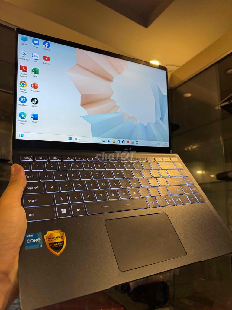 Thanh lý laptop văn phòng msi