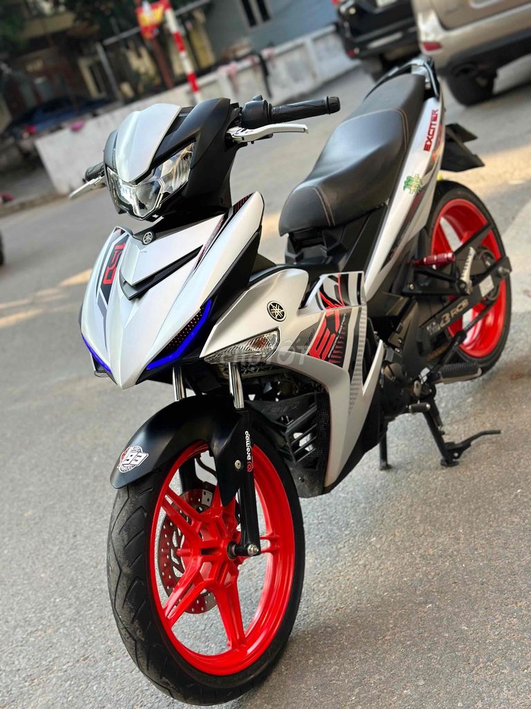 Yamaha Exciter 150 Bạc Đen Đỏ đk 2021 mới 99%. Mua bán Xe máy tại Quận Nam Từ Liêm Hà Nội được đăng bởi cửa hàng xe máy yến thắng  hình 4
