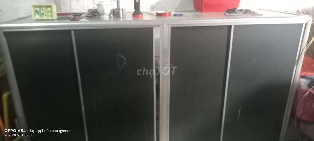 Tủ nữ trang Nhôm Kính Đen Bạc 1.8m. Mua bán Tủ, kệ gia đình tại Huyện Long Phú Sóc Trăng được đăng bởi Du gia Huy hình 1