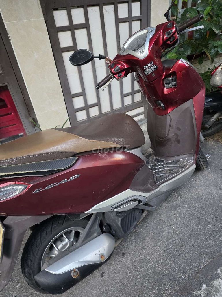 Honda Lead 2019 красный Smart key