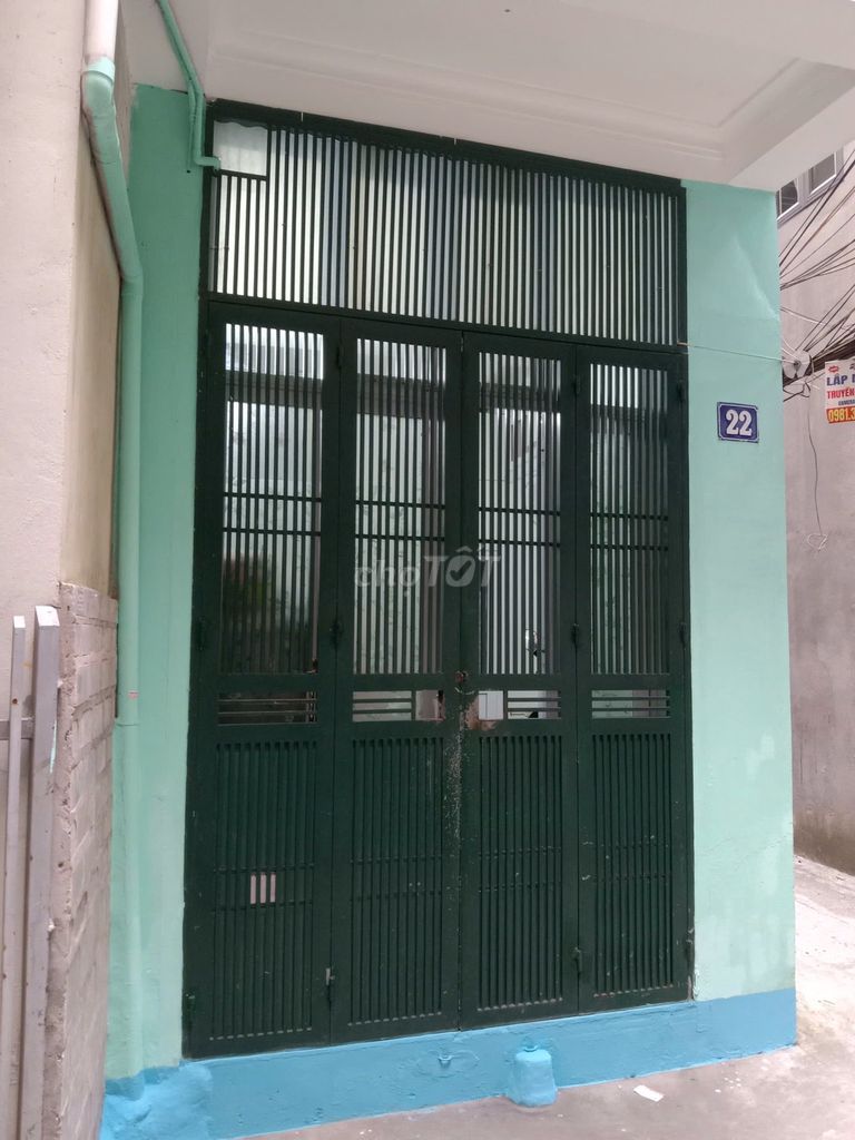 Gia đình bán nhà vì tuổi cao