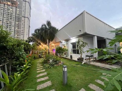 Аренда · 1 комн. · 160 м² · Quận 7, ул. Đường Hoàng Quốc Việt